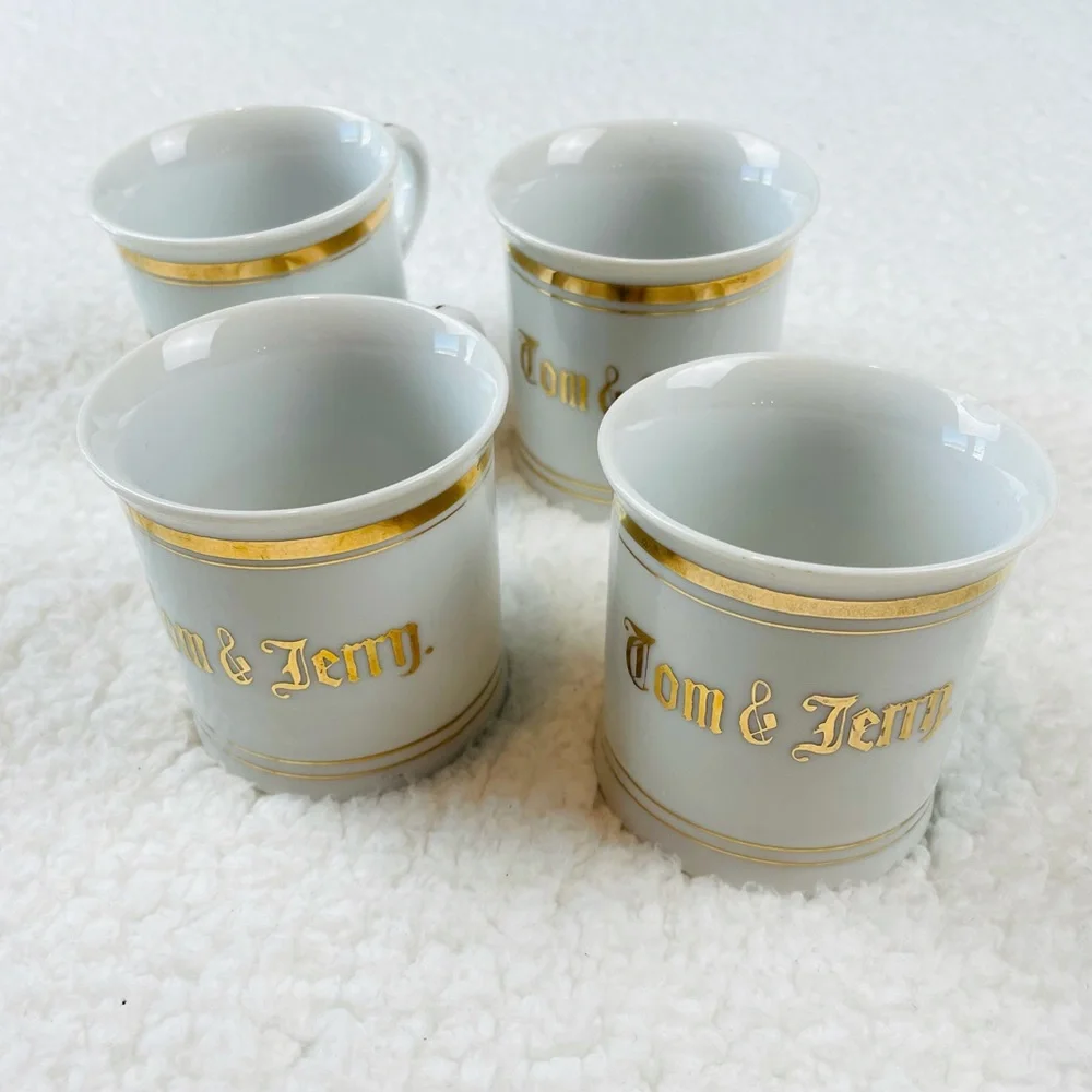(VTG) TOM & JERRY • Set of 4 White and Gold Tea Cups